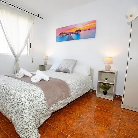 Appartamento Cost Vacation House With Pool Torrevieja