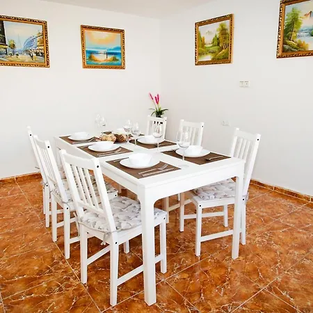 Cost Vacation House With Pool Apartamento Torrevieja
